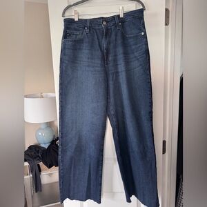 AG Adriano Goldschmied Kona Dark wash Cropped Frayed edge Wide Leg jeans Size 31